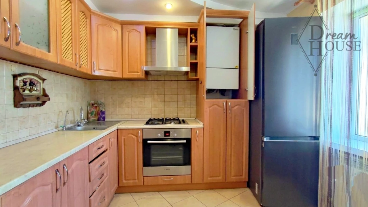 Sale of a 3-room apartment with autonomy