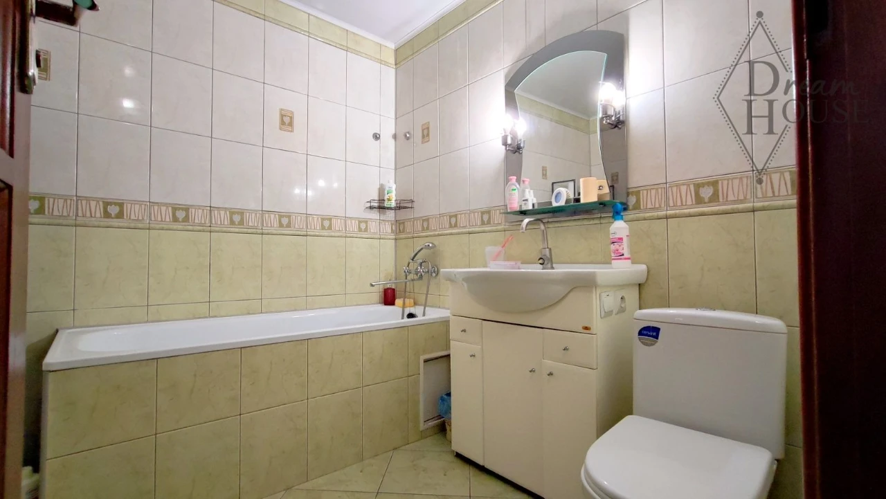 Sale of a 3-room apartment with autonomy