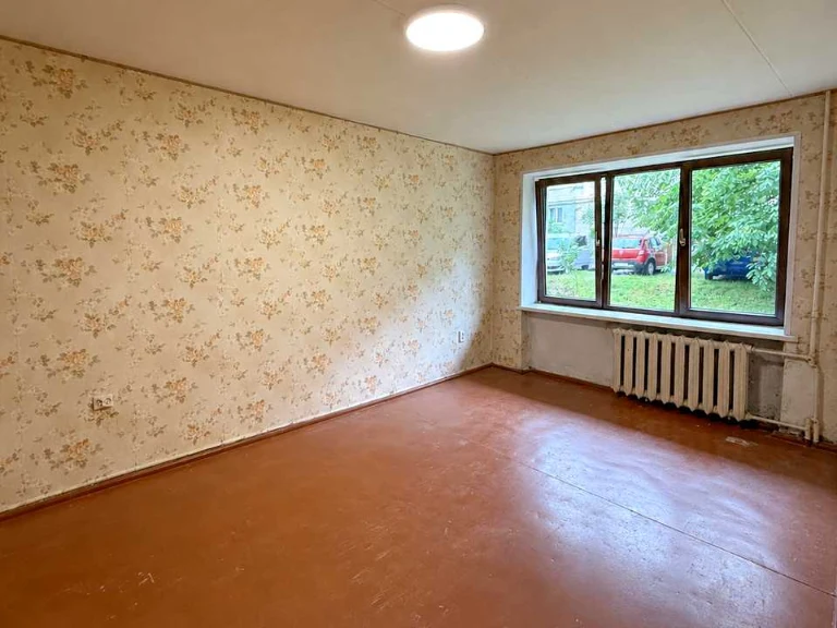 One-bedroom apartment for sale. Novovolynsk, Shakhtarsky district