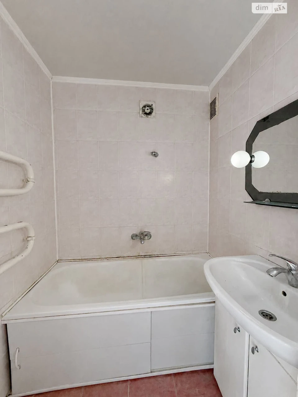 Apartment for Sale: Tshawtarський Micro-district