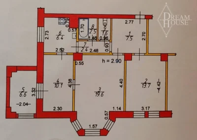 Sale of a 3-room apartment in the city center
