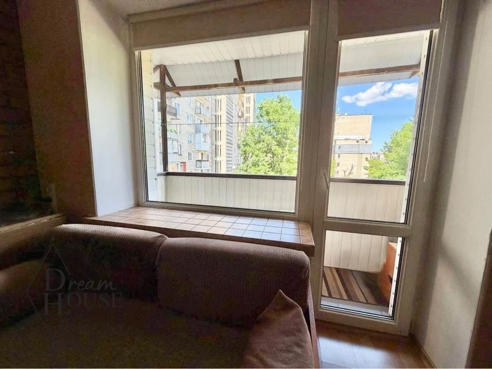 Sale of a 3-bedroom apartment