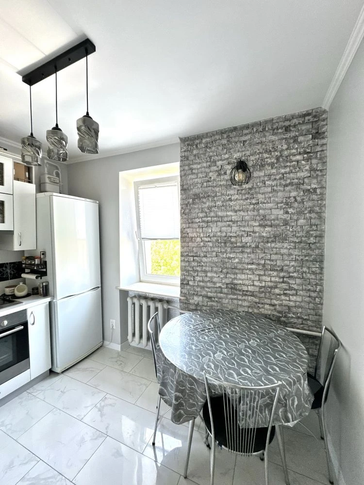 Spacious and Sunny 2-Bedroom Apartment for Sale