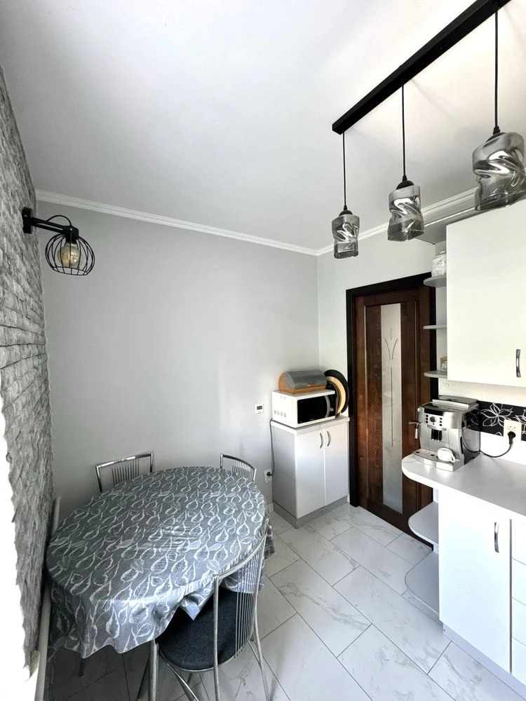 Spacious and Sunny 2-Bedroom Apartment for Sale