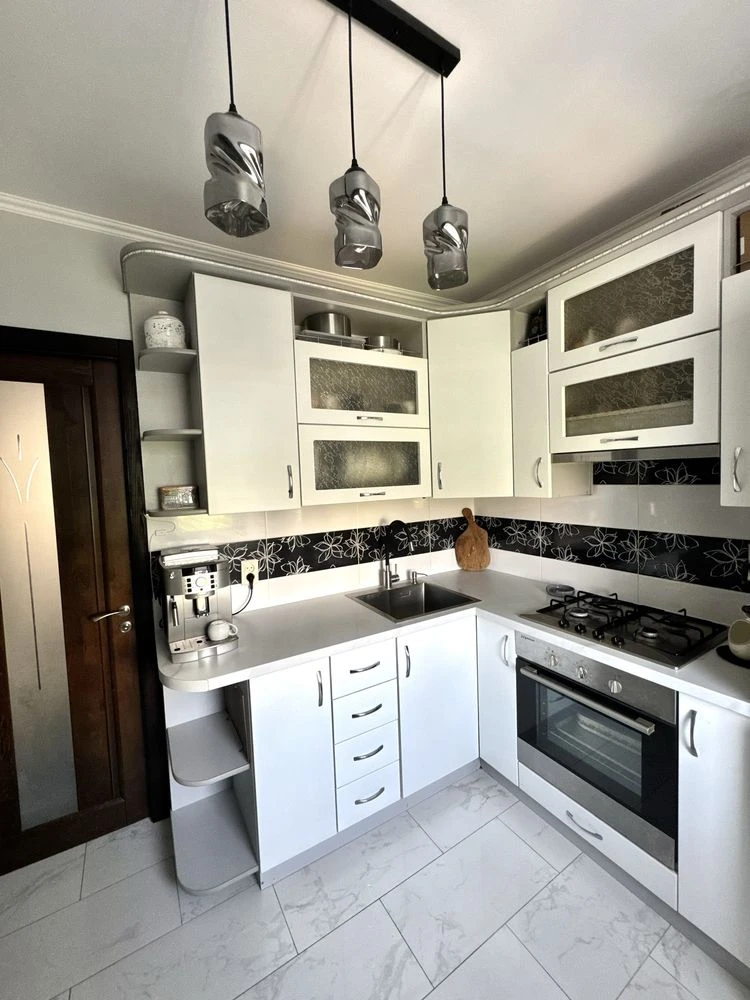 Spacious and Sunny 2-Bedroom Apartment for Sale