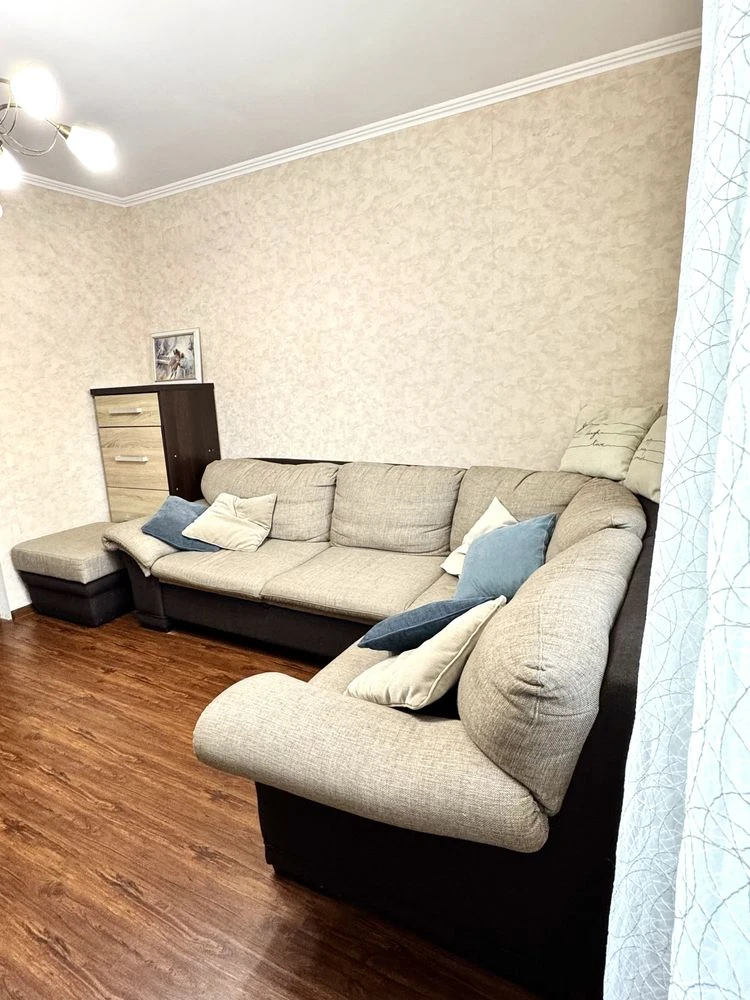 Spacious and Sunny 2-Bedroom Apartment for Sale