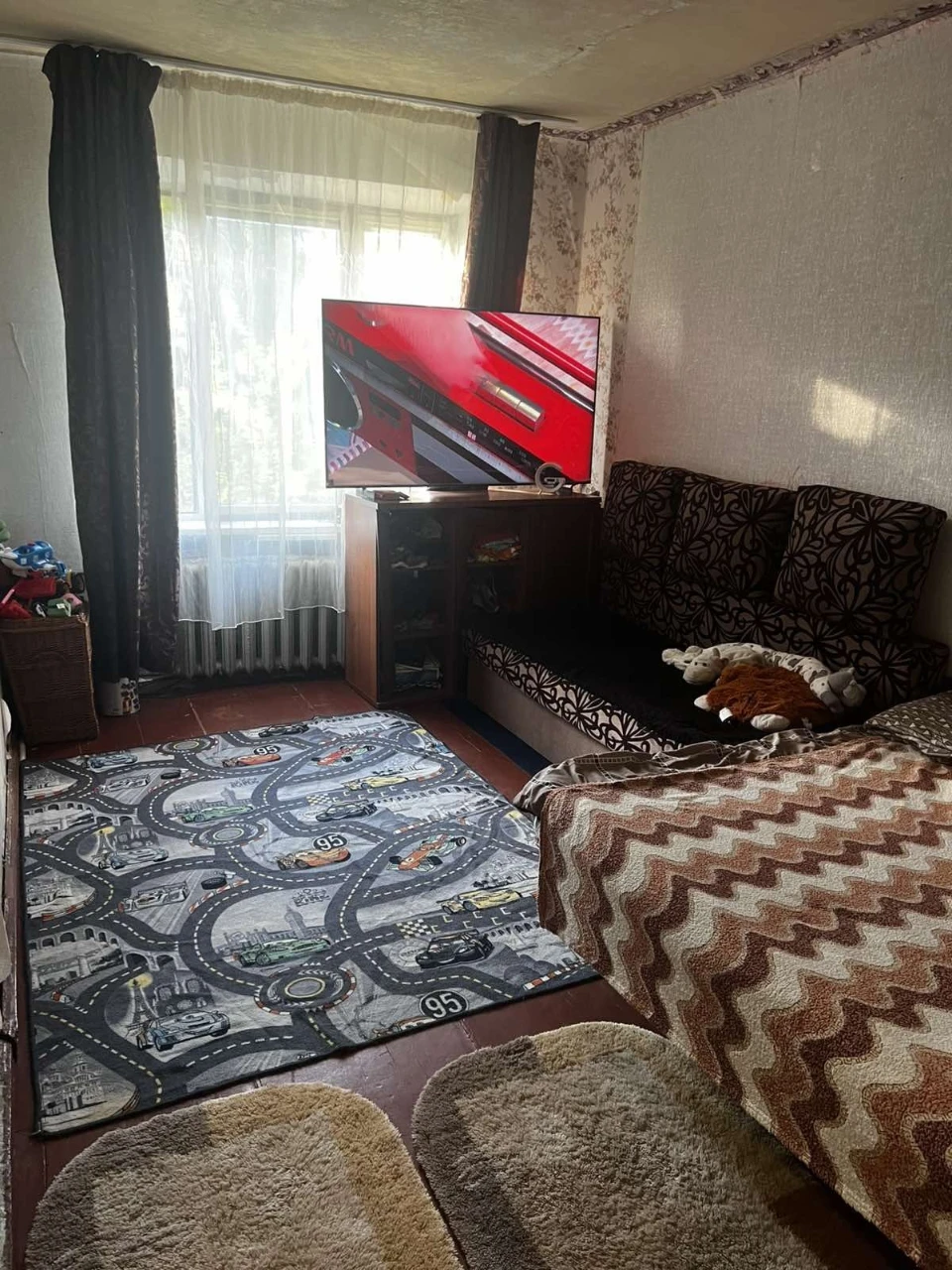 3-кімнатна квартира в центрі, 1-й поверх, під бізнес, Новово