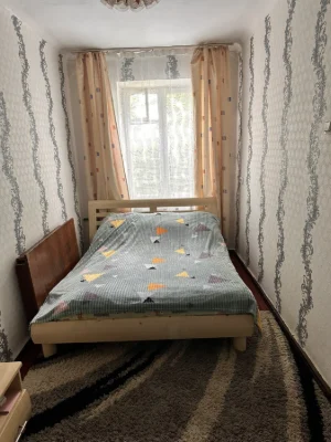 2-кімнатна квартира в центрі, 1-й поверх, Нововолинськ (під