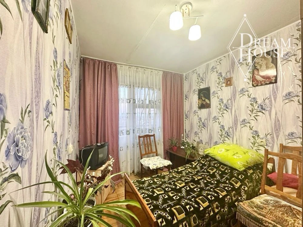 Продаж 5 кімнатної квартири