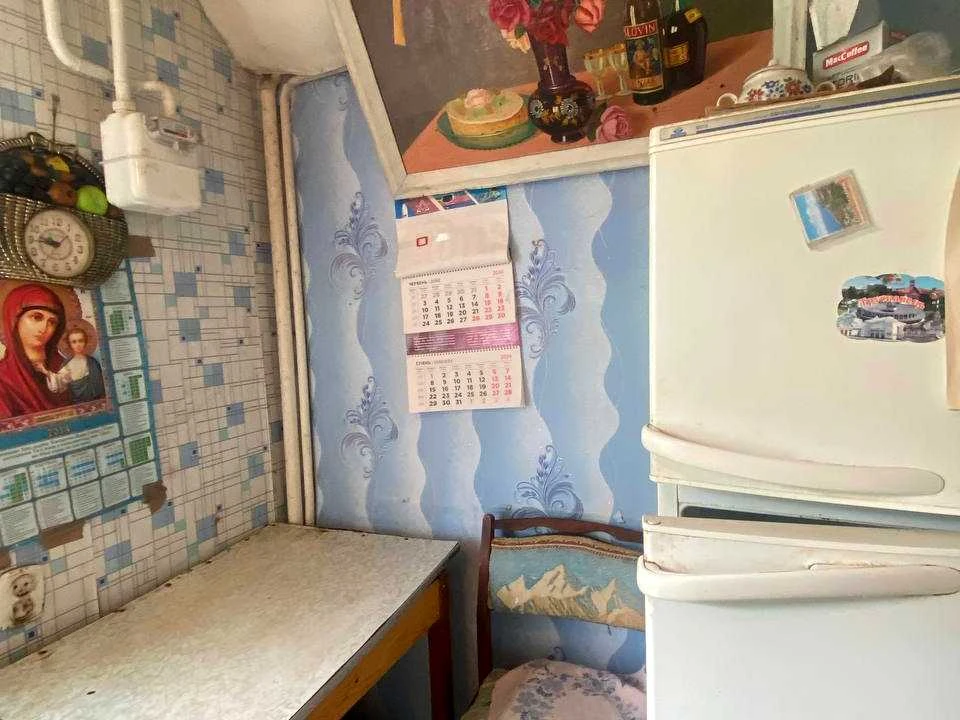 Apartment. Nezalezhnosti Street, Verkhnyadniprovsk.