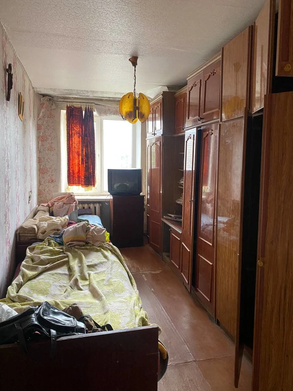 SALE of a 2-bedroom apartment in the village of Novomykhalivka
