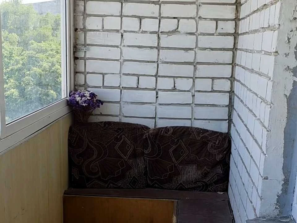 Apartment. Verkhnyadniprovsk, Shevchenka Prospect (Lenina)
