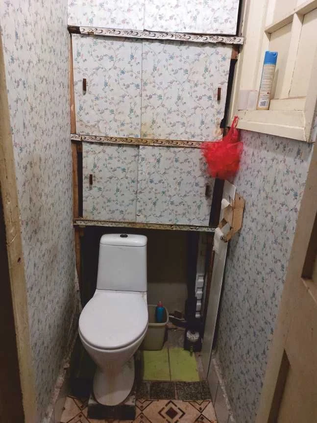 Three-bedroom apartment