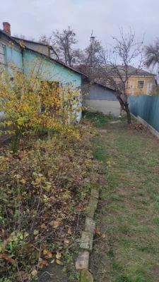 Selling part of a house in the center