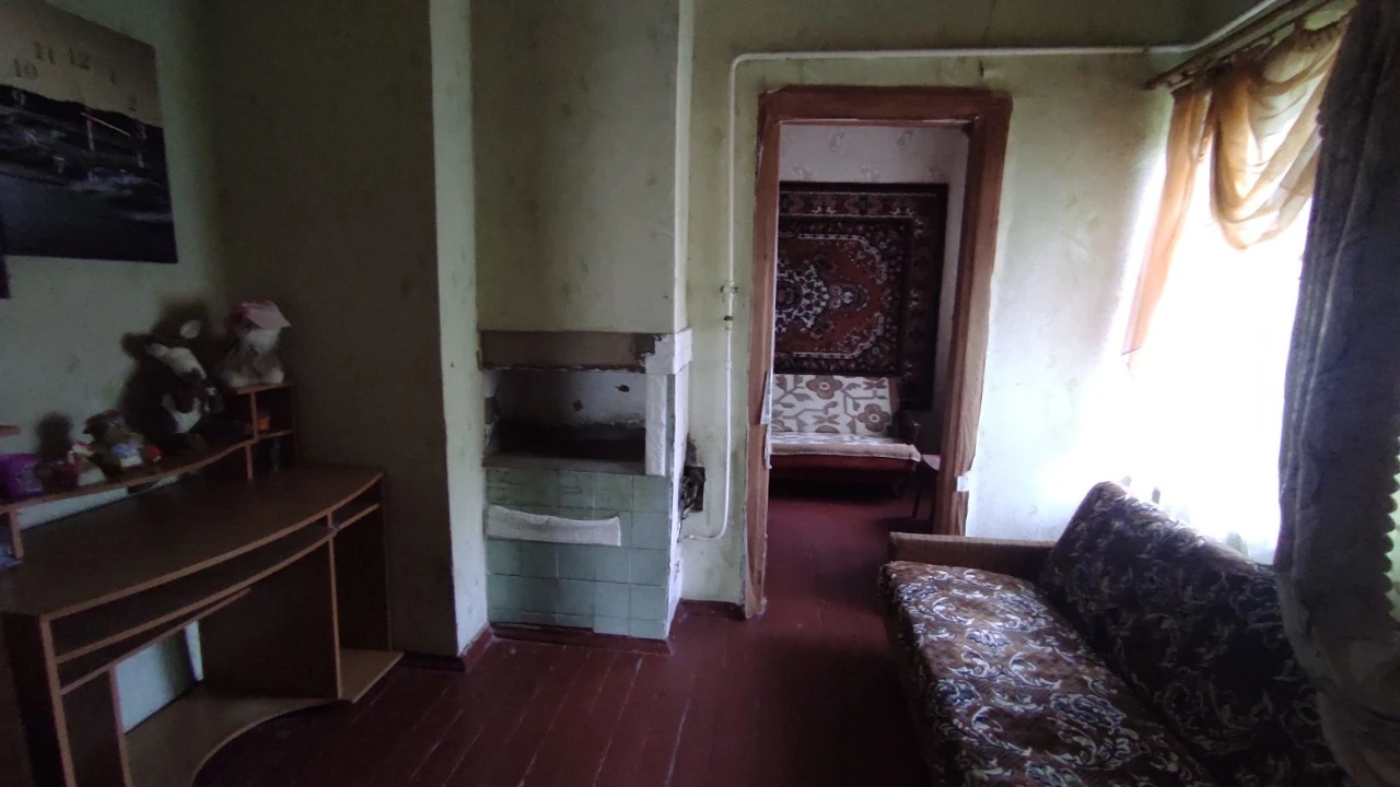 Selling part of a house in the center