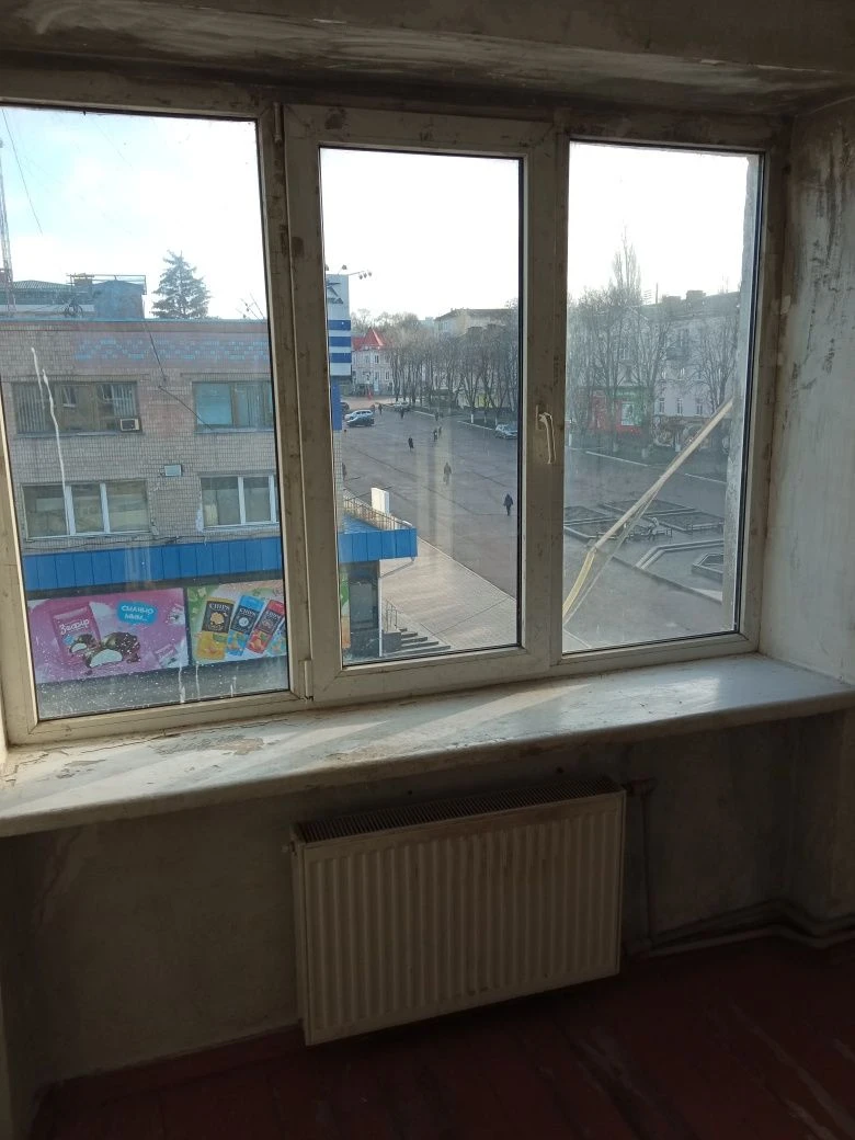 3-bedroom apartment in the city center