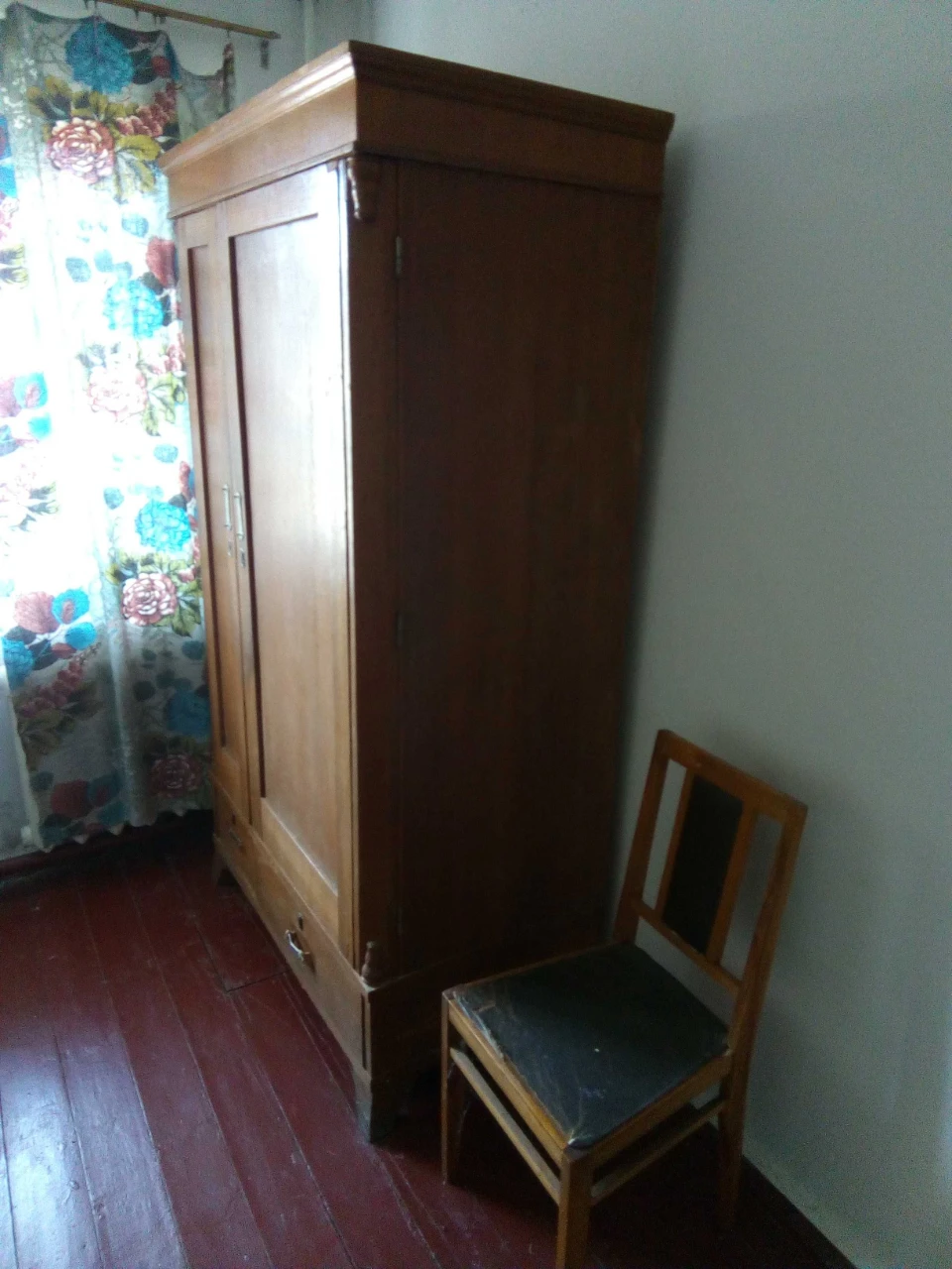 1-bedroom apartment, center, Verkhnedniprovsk