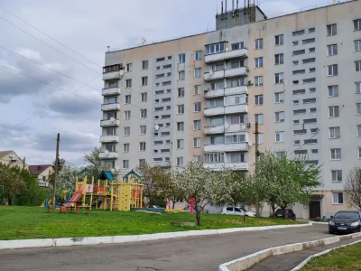 For Rent. Urgent. From Owner. Rent/Sale 3-room apartment