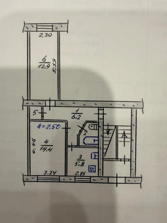 Продам квартиру 1 этаж, 2 комнаты Центральная 49б