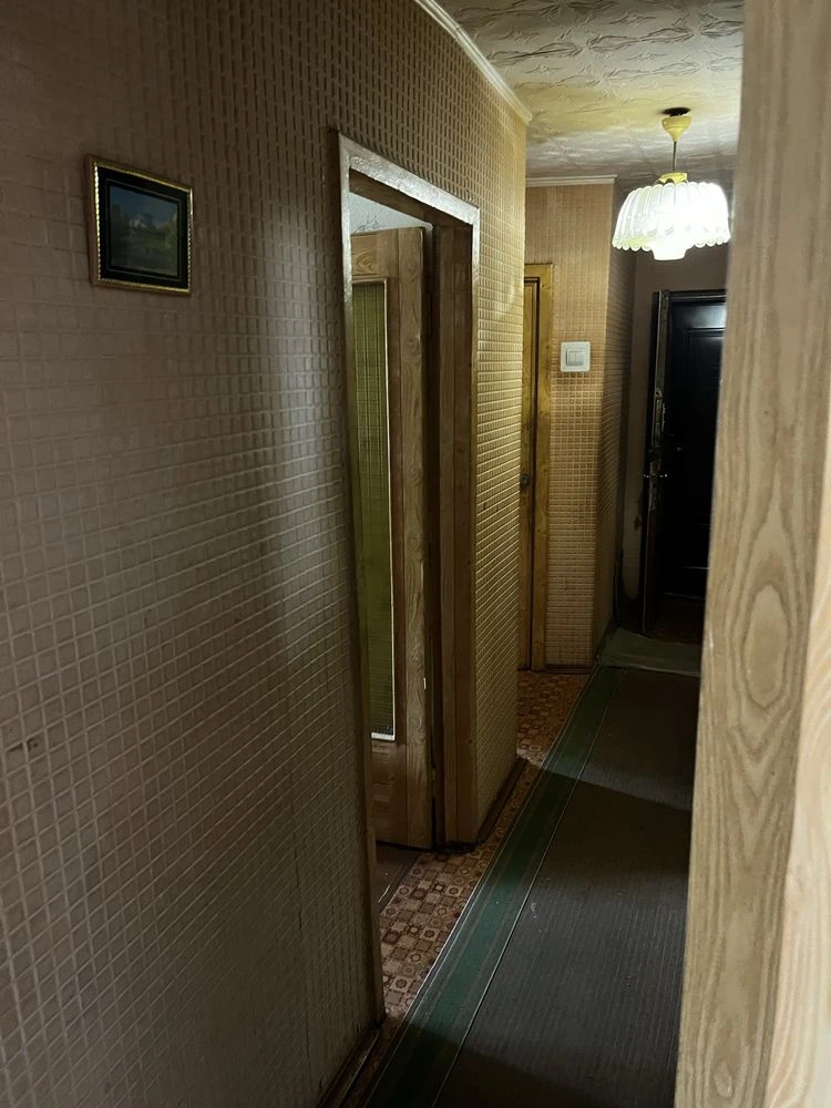 Продам 3 комнатную квартиру