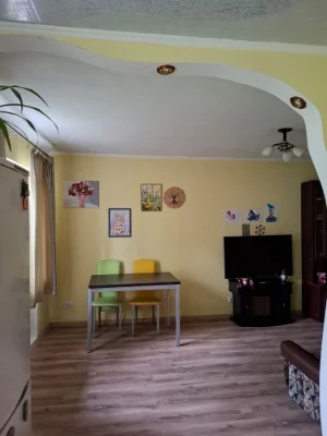 Продам 3-кімнатну квартиру