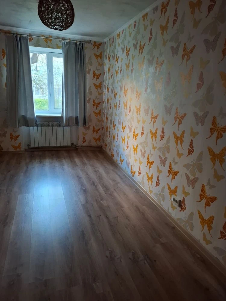 Продам 3-кімнатну квартиру