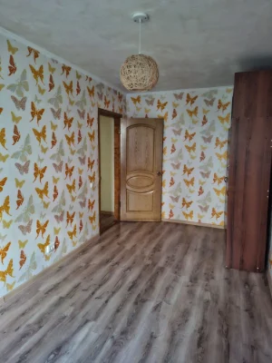 Продам 3-кімнатну квартиру