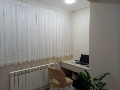 4-кімнатна квартира, АГО, Лівий берег, 2 поверх
