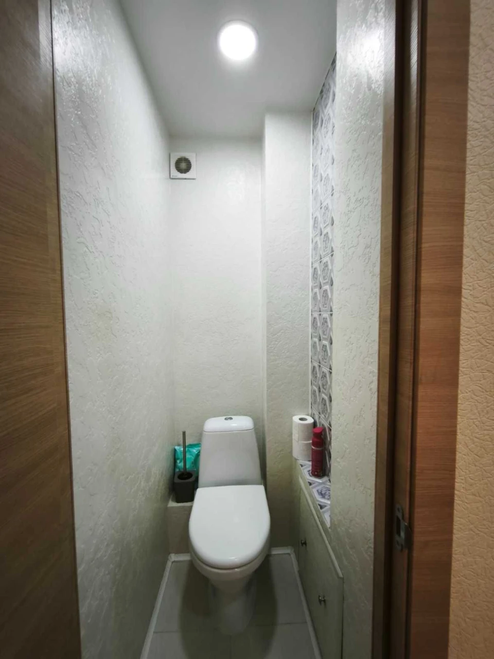 For Sale 3-room apartment on the Left Bank near the embankment on Nadnepryansky Avenue (50 years of USSR)!