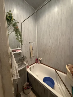 Продам 3 комнатную квартиру в центре