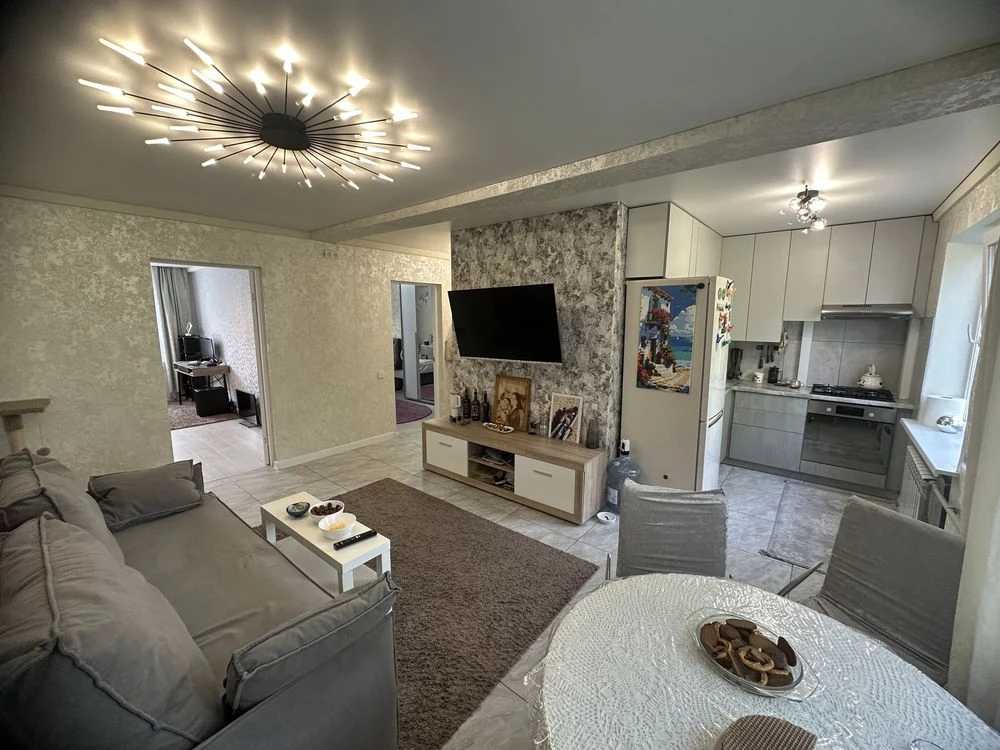 3-room city center Meditsinskaya street