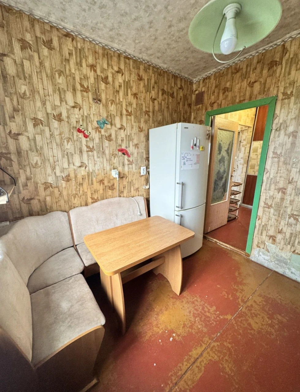 Продам 2ком.квартиру Каменское 10 район.  Вид на Лес, Водохр