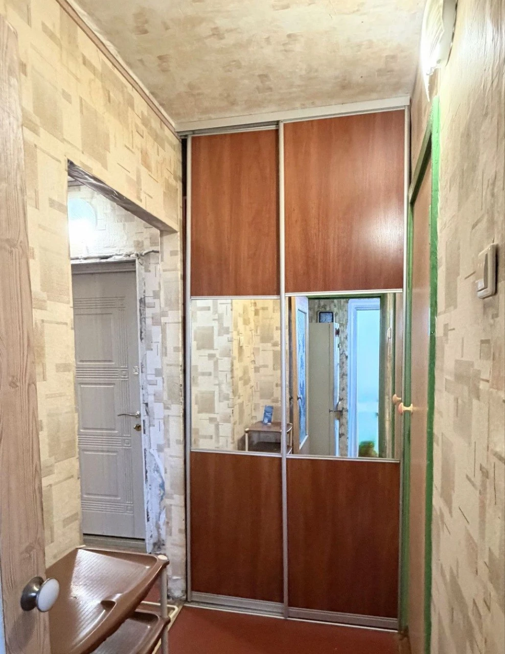 Продам 2ком.квартиру Каменское 10 район.  Вид на Лес, Водохр