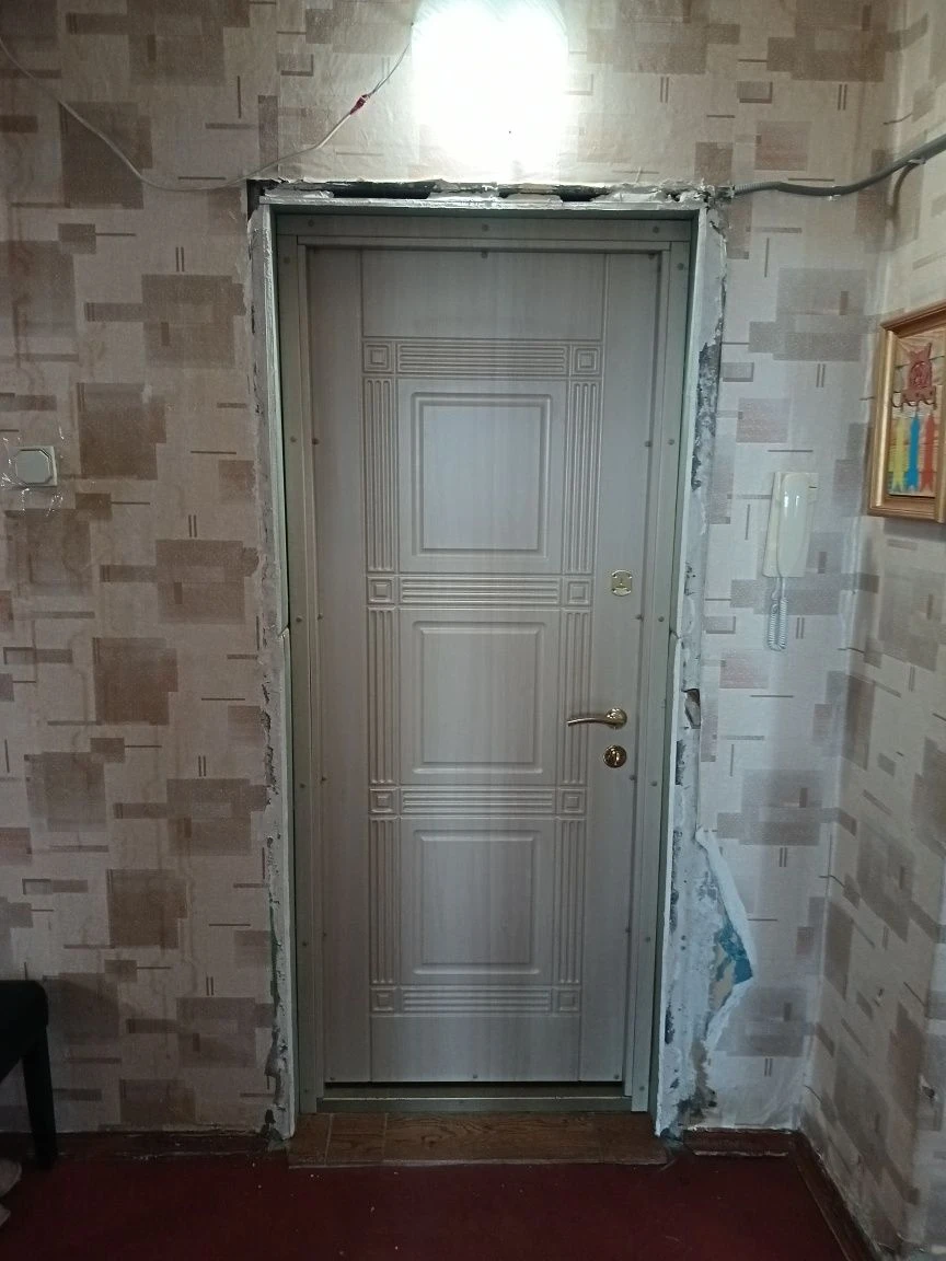 Продам 2ком.квартиру Каменское 10 район.  Вид на Лес, Водохр