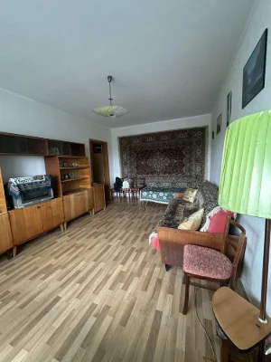 Sale! Apartment on the Left Bank. 11th microdistrict.