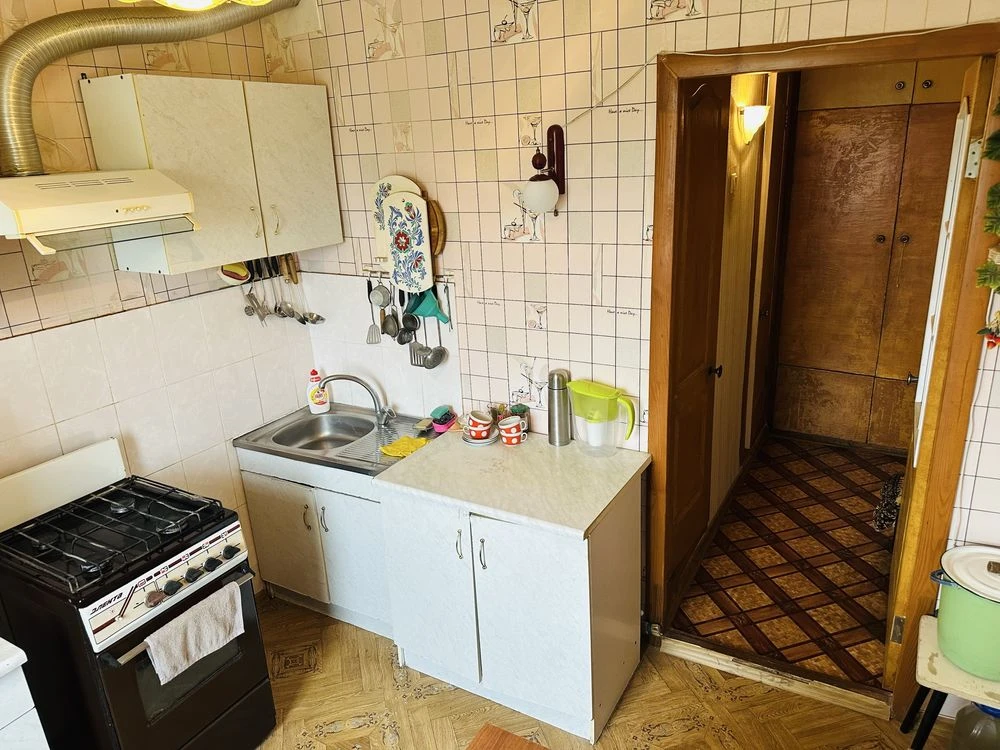 Sale! Apartment on the Left Bank. 11th microdistrict.