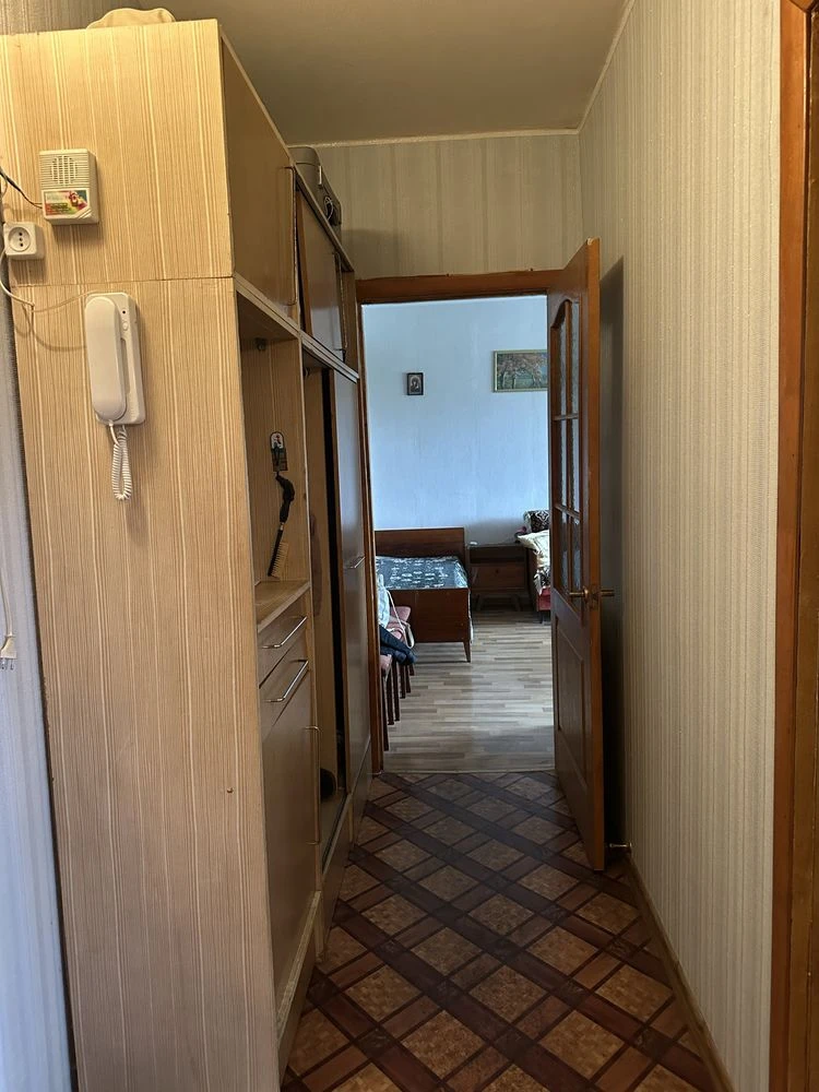 Sale! Apartment on the Left Bank. 11th microdistrict.
