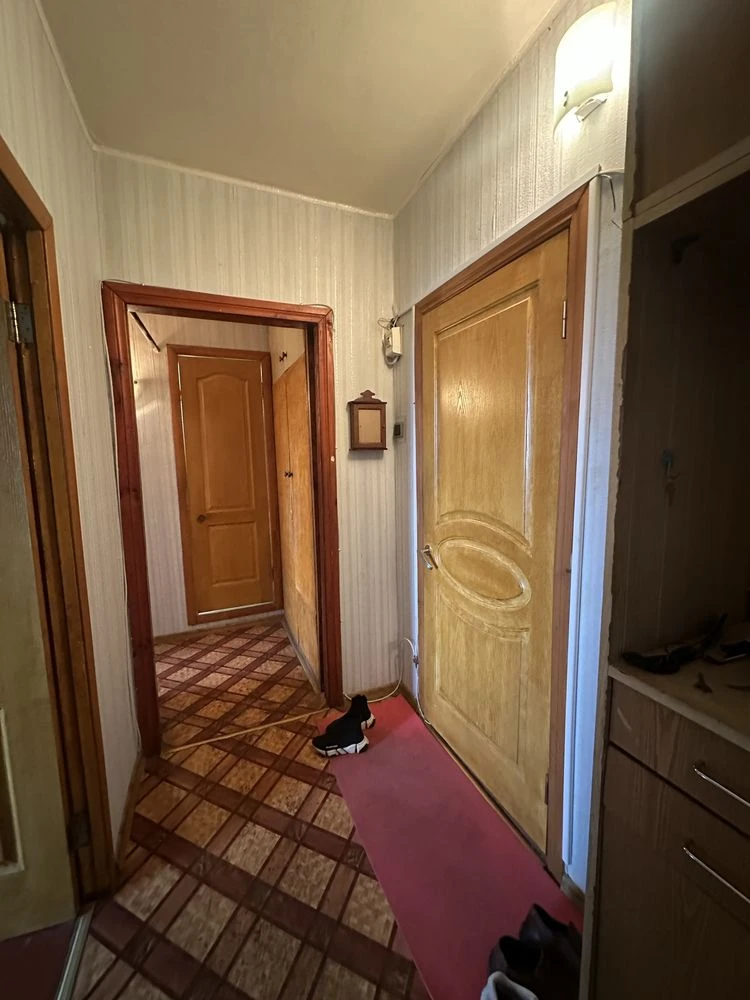 Sale! Apartment on the Left Bank. 11th microdistrict.