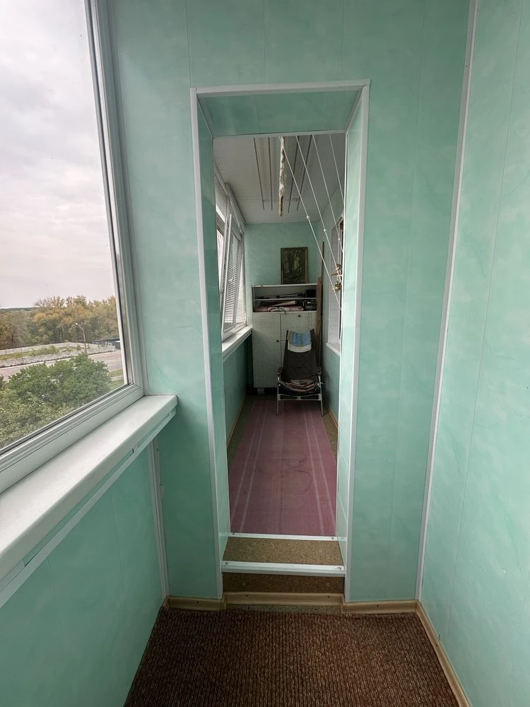 Sale! Apartment on the Left Bank. 11th microdistrict.