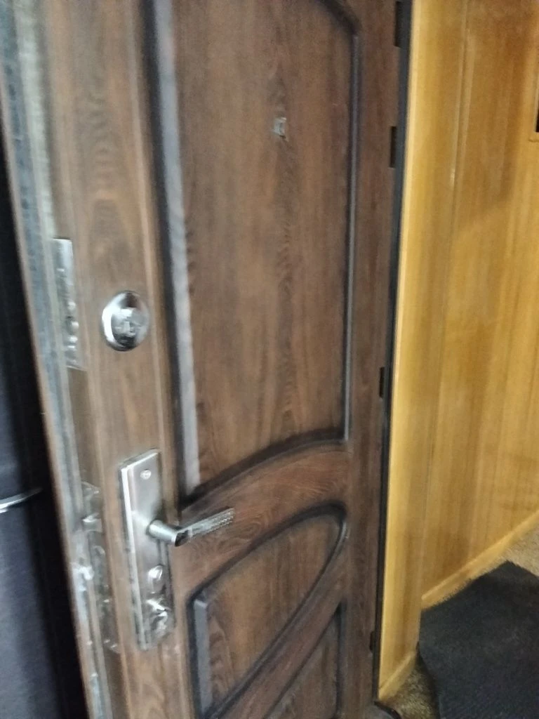 Продам 2х комнатную квартиру 12000 "под ключ"