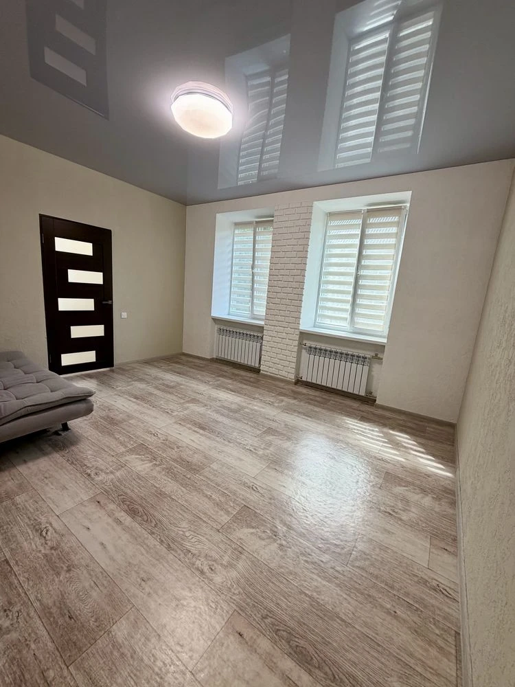 For sale 2-room apartment in Dnepro-stroy