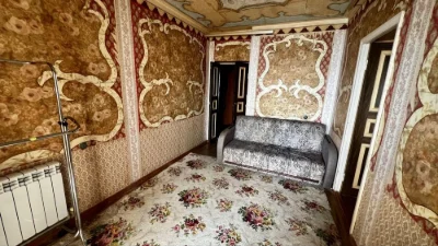 4 room apartment with individual gas heating on Left Bank