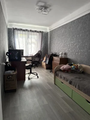 For sale, 2-room apartment near the center
