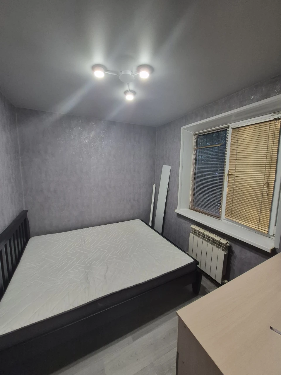Apartment for sale: 5 rooms, left bank, Kam'yanske