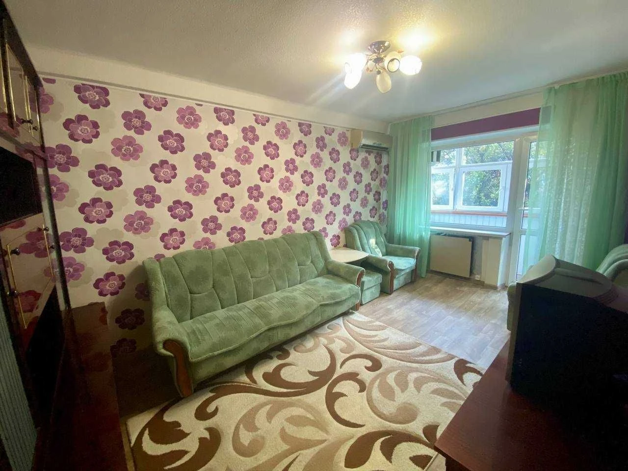 2 bedroom apartment, center, Certificate, Renovated, Plakh