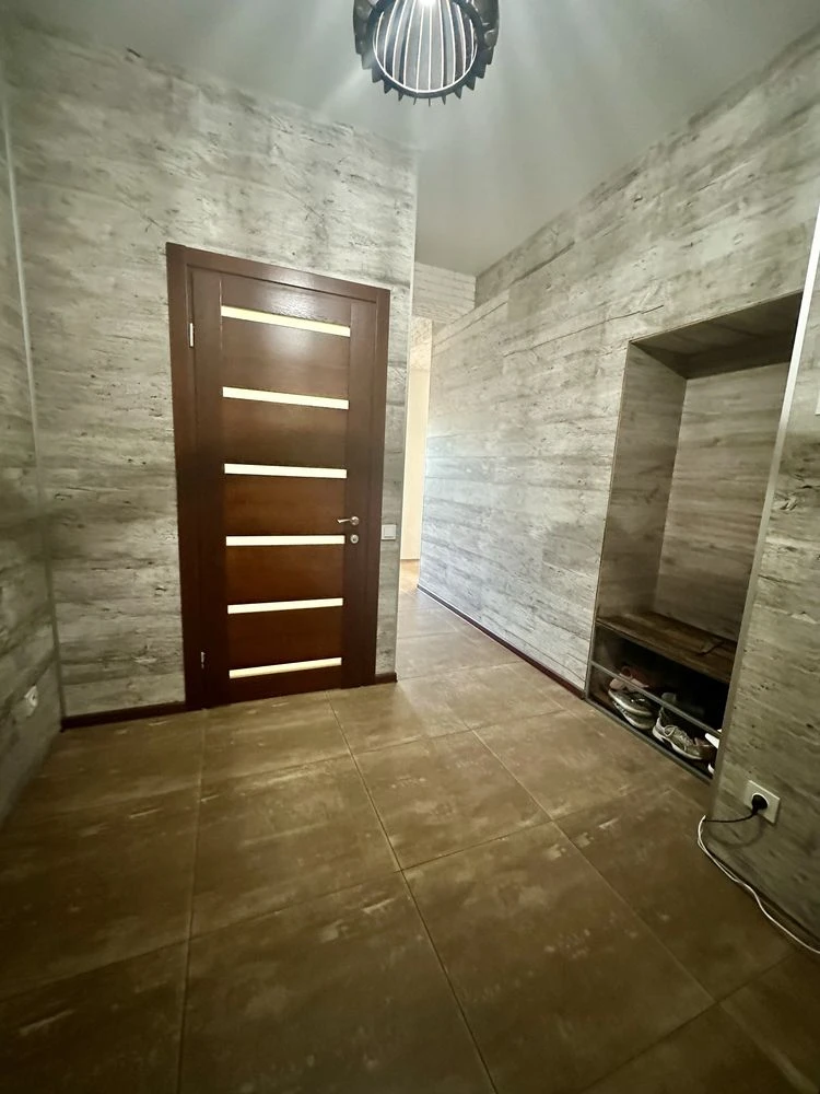 Продається однокімнатна квартира 52 м² на вулиці Арсеничевій
