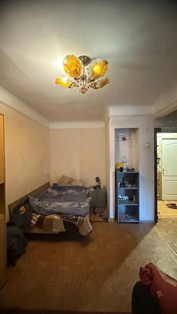 Sale of a 1-bedroom apartment on вулиця Й. Манаєнкова (walk in)