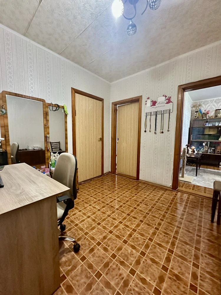 For Sale: 3-Bedroom Apartment in the "Laguna" area