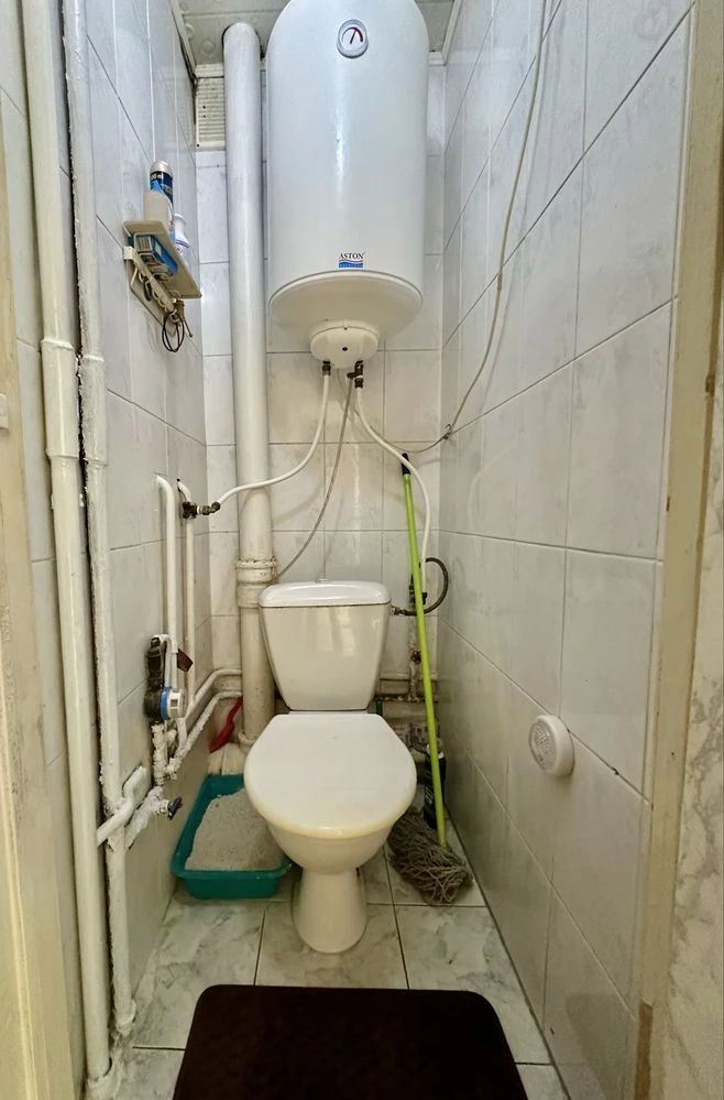 For Sale: 3-Bedroom Apartment in the "Laguna" area