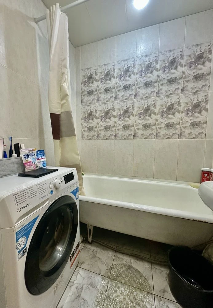For Sale: 3-Bedroom Apartment in the "Laguna" area